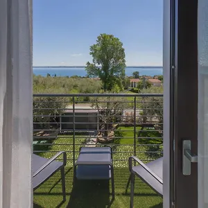 Insula Felix Bed & Breakfast Moniga del Garda